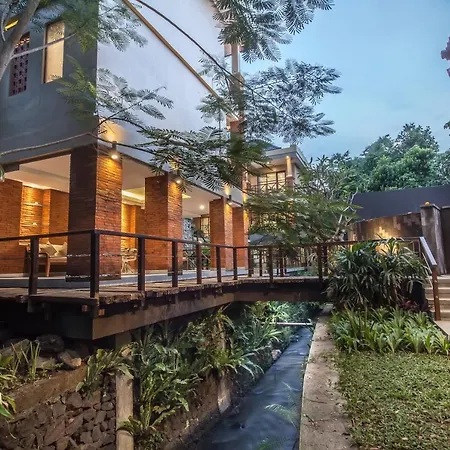Merak Village By Prasi