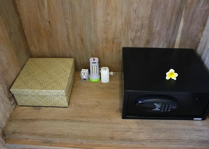Hotel Merak Village By Prasi Ubud