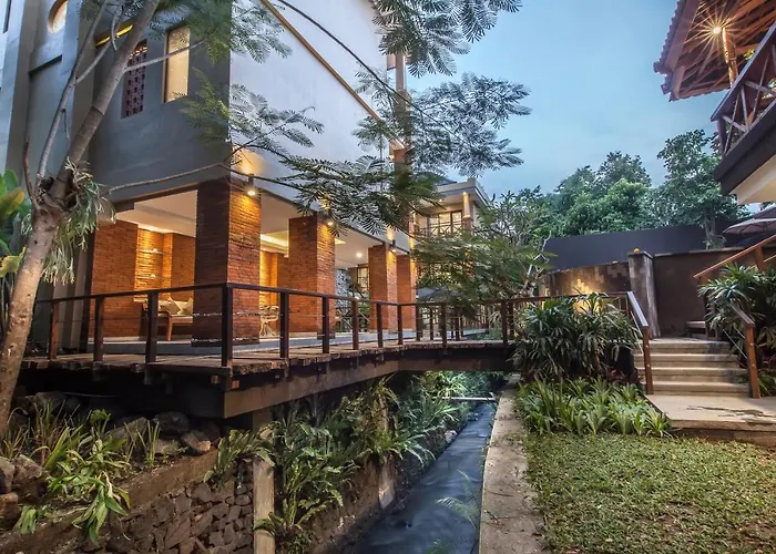 Hotel Merak Village By Prasi Ubud